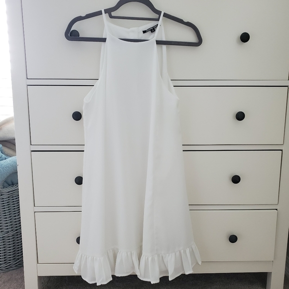 Gianni Bini Dresses & Skirts - NWOT Gianni Bini White Dress